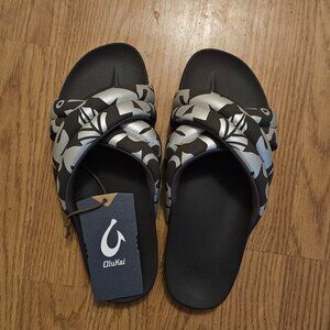 OluKai- padded Slippers Flip Flop Slides